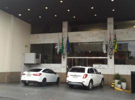 Grande Hotel Universo Palace, &xi;&epsilon;&nu;&omicron;&delta;&omicron;&chi;&epsilon;ί&omicron; &kappa;&omicron;&nu;&tau;ά &sigma;&tau;&omicron; &Alpha;&epsilon;&rho;&omicron;&delta;&rho;ό&mu;&iota;&omicron; Uberlandia - UDI, &Omicron;&upsilon;&mu;&pi;&epsilon;&rho;&lambda;ά&nu;&tau;&iota;&alpha;