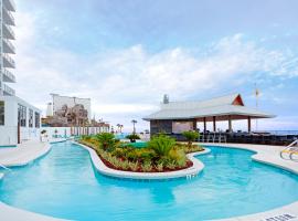 Holiday Inn Express & Suites Panama City Beach Beachfront, an IHG Hotel, מלון בפנמה סיטי ביץ'