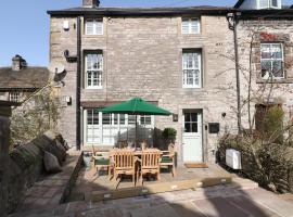 Brookhouse, holiday home in Castleton