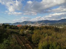 In campagna, hotel a La Spezia