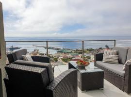 3ColoursBlue Guest House, four-star hotel in Mossel Bay