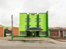 Hotel El Bosque, hotel in Armenia