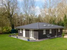 Breckland Cottage - Secluded Country Getaway