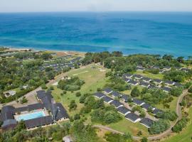 6 person holiday home on a holiday park in Gilleleje, hotel di Gilleleje