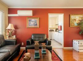 Luxury stay near Santana Row for vacation/business, apartment in San Jose