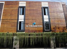 DPARAGON KERTEN، فندق في سولو