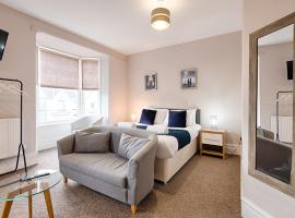 Alexandra House, vacation rental in Swansea