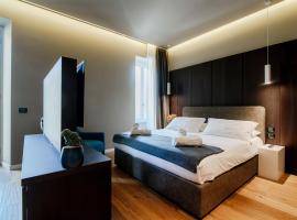 AMA 18 Rooms - The House Of Travelers-, hotell i Como