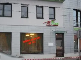 Fine Restaurant & Apartments