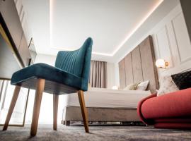 Hotel Krilo, hotell i Podstrana