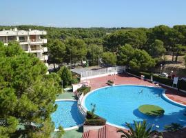 Apartamentos La Masia 002, hotel-fazenda em Salou