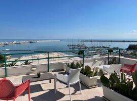 Diomede Rooms - Manfredi Homes&Villas, hotel in Manfredonia