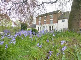 Rosehill Manor Hotel, hotel v destinaci Market Drayton