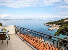 Apartment More - view on the sea; โรงแรมในDonje Selo na Šolti