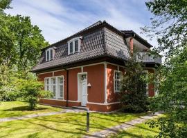 Villa Sonnenfrieden 01, holiday rental in Ahrenshoop