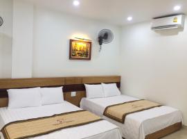 Thu Thủy Cruise - Travel, מלון בקאט בה