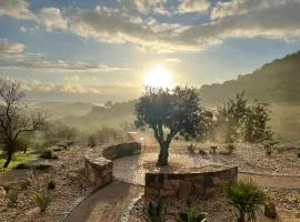 Casa Olivia - Charming renovated farmhouse with panoramic views