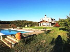 montecristo country house, vila v destinácii Marsiliana