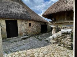 Casa Casoa, hotel cerca de Aldea de Piornedo, Piornedo