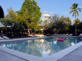 Hotel Puerta Chichen: Chichén-Itzá'da bir otel