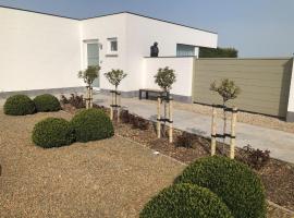 Vakantiehuis Onverbloemd, hotel v destinaci Tielt