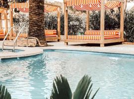 Villa Piccola by Cassai, hotel pet friendly a Colonia Sant Jordi