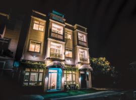 漫時光 旅空間 ManLu INN, hotell sihtkohas Jinning