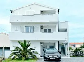 Apartmani Lovrenčić
