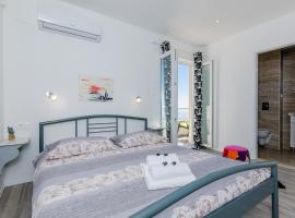 Guest House Nikolina, hostal o pensión en Dubrovnik