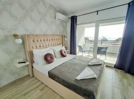 B&B Bloom Apartments