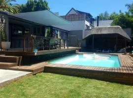 Sunny Open living family home in the Winelands