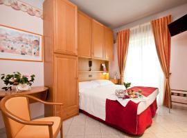 Hotel Kennedy, hotel en Puerto deportivo de Rimini, Rímini