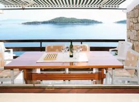 Apartment Martina-2 by Interhome