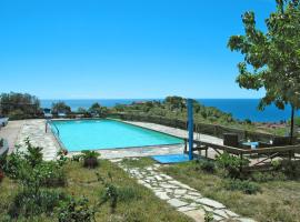 Holiday Home Le Terrazze del Geco Bungalow B - SLR301 by Interhome, μπανγκαλόου σε San Lorenzo al Mare
