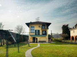 Ypa Home Lago di Candia Canavese, hotel en Candia Canavese
