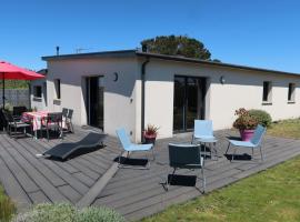 Holiday Home Ty Amiets - CED245 by Interhome, semesterboende i Cléder