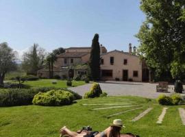 Masia Olivera, casa de campo en Sant Pau dʼOrdal