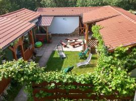 Relax Nyaralóudvar, cottage in Szilvásvárad