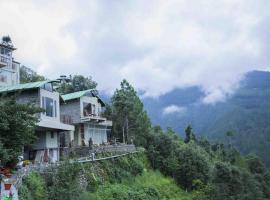 Seclude Ramgarh Cliff's edge, hotel v destinaci Rāmgarh