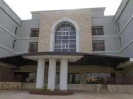 Room in Lodge - Full Moon Hotel Owerri