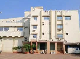 Vamoose Sujata Residency