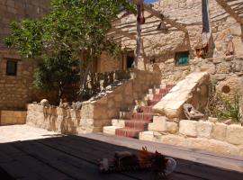 Beit al Taybeh, מלון באט טאייבה