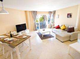 Spectacular Apartment in Matchroom Country Club, golf hotel in Fuengirola