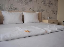 Guest House Gloria, hotell i Nesebar