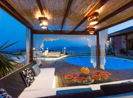 Eva's Luxury Villa, hotel a Kritharia