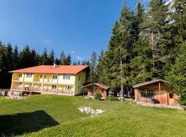 BUNGALOWS SKI PISTA Govedarci, cabin in Govedartsi