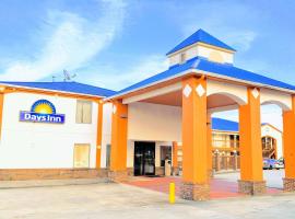 Days Inn by Wyndham Decatur Priceville I-65 Exit 334, hôtel à Decatur