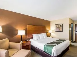 Quality Inn Sheboygan North I-43