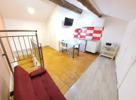 APPARTEMENT AGATHOIS-3