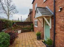 Fab 2 Bed Cotswolds Cottage with Private Courtyard